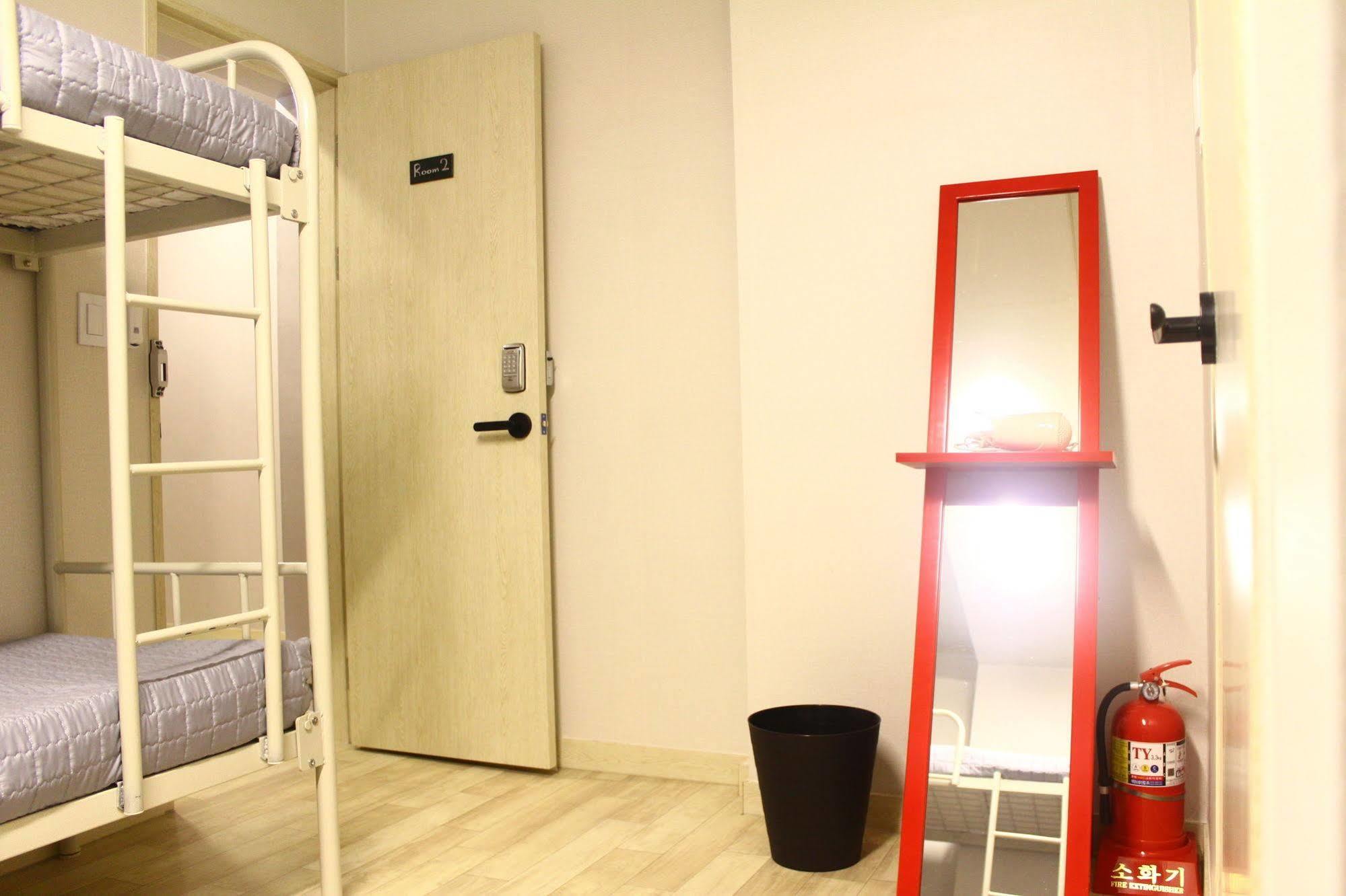 Plan A Hostel Seoul Eksteriør bilde