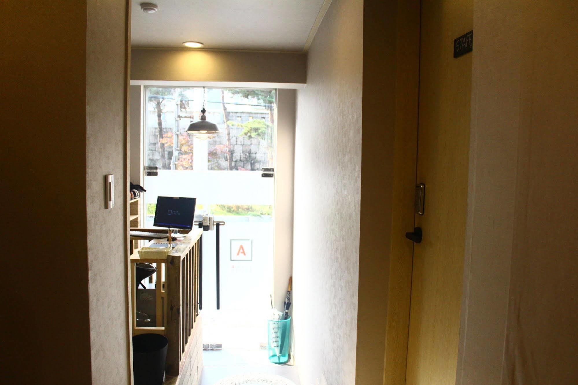 Plan A Hostel Seoul Eksteriør bilde
